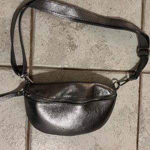 Crossbody - Leather